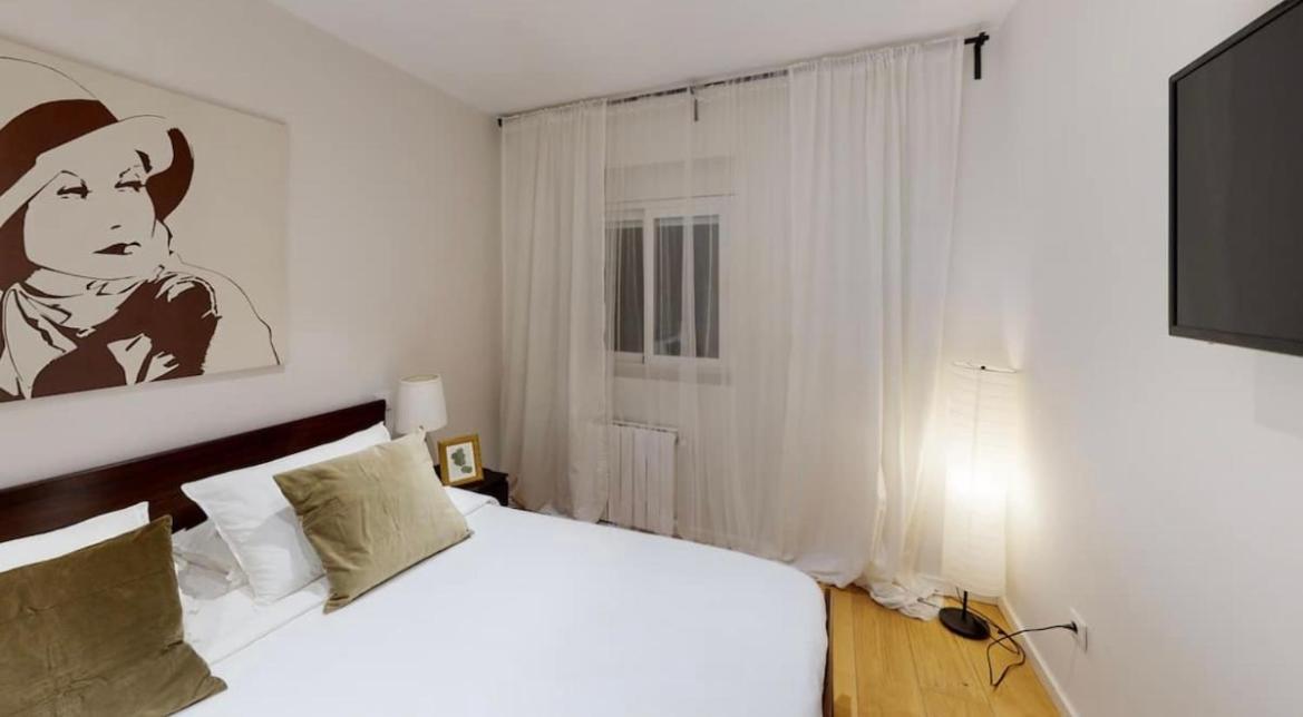 Edsam Brown Madrid Apartment ภายนอก รูปภาพ